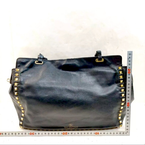AUTH Valentino Garavani Black Medium Rockstud Tote - Picture 4 of 11